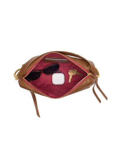Doxie Medium - Leather Shoulder Bag | Hammitt Recommended