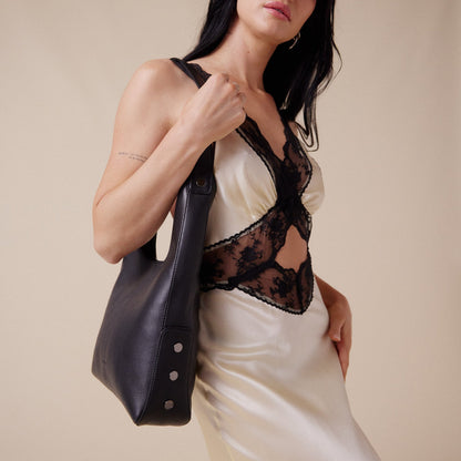 Tim  Medium - Soft Leather Shoulder Bag | Hammitt Essential