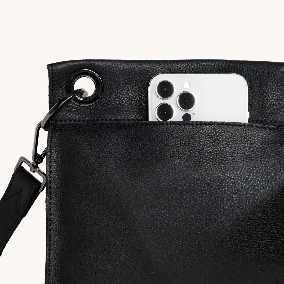 Tony  Medium - Soft Leather Crossbody Bag | Hammitt Signature